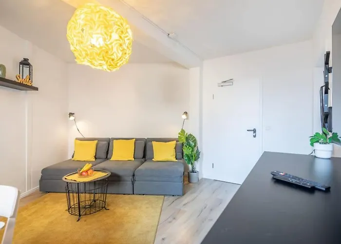 1 Schulterblatt-Apartments Hamburg For 6